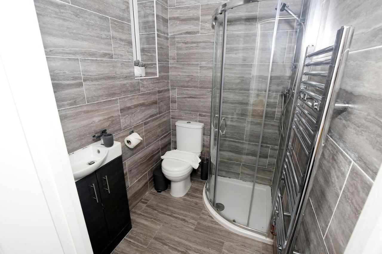 Apartamento 3-bed House With Parking Near O2